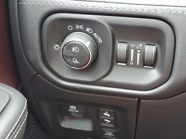 New 2026 RAM 1500 Limited AWD/4WD image 19