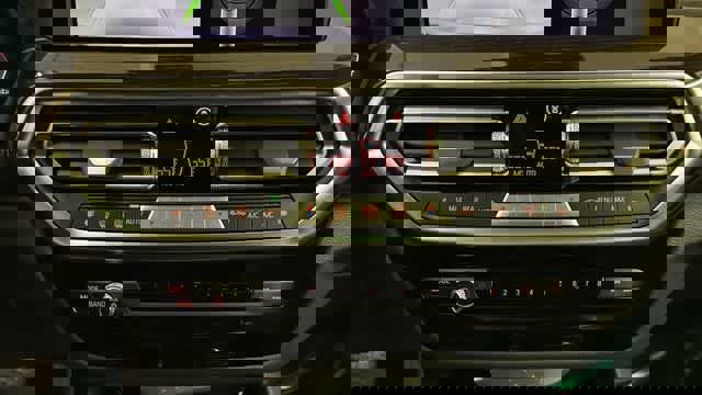 Used 2023 BMW X3 xDrive30i w/ Premium Package image 22