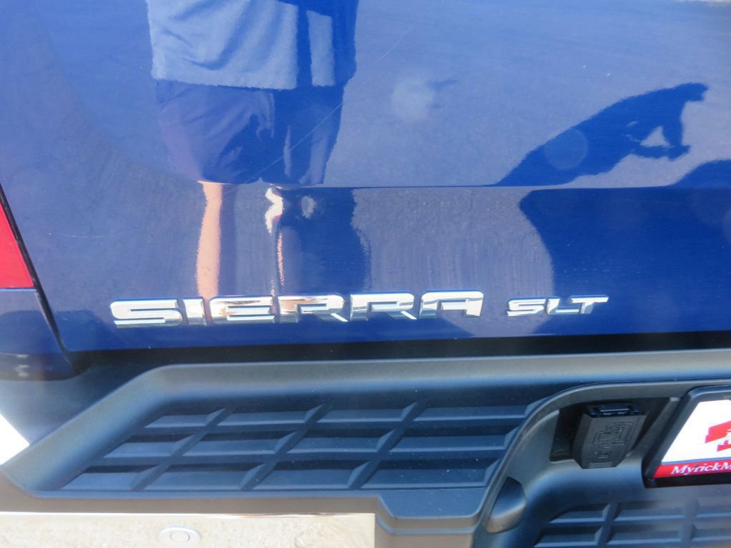 Used 2013 GMC Sierra 2500 SLT w/ SLT Convenience Package image 15