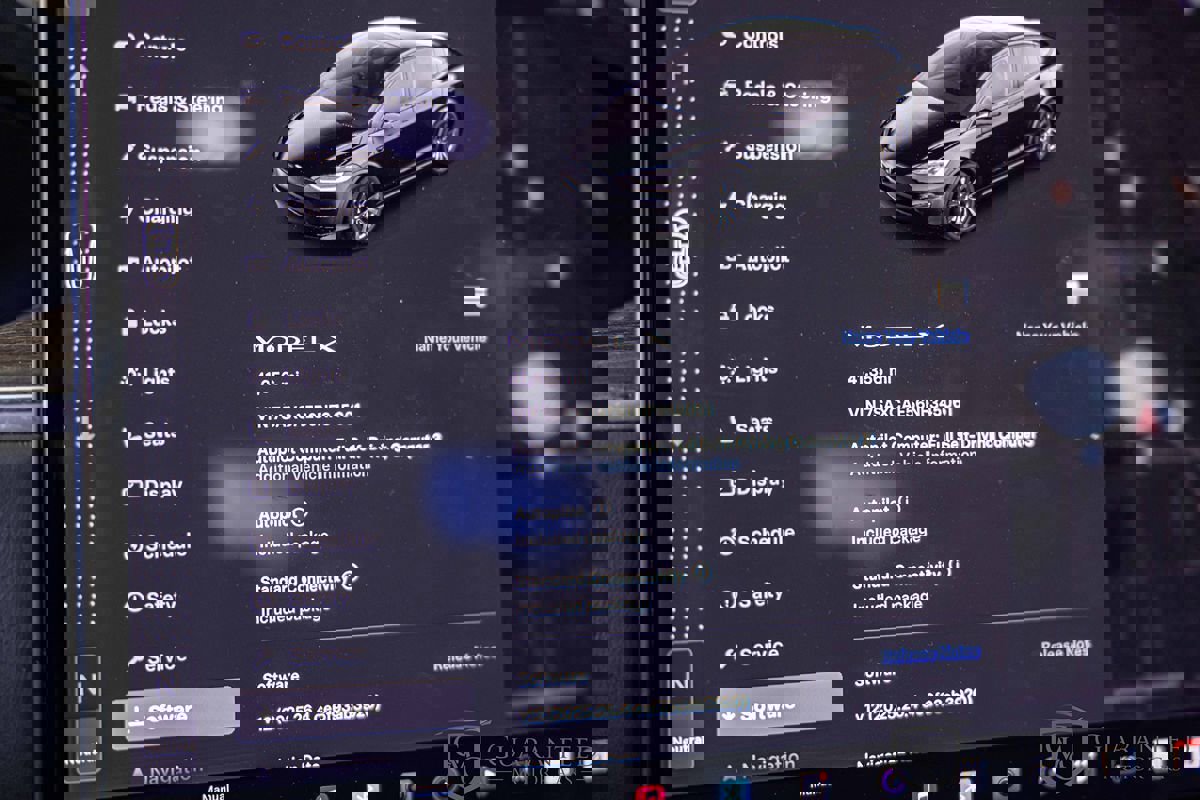 Used 2022 Tesla Model X image 26