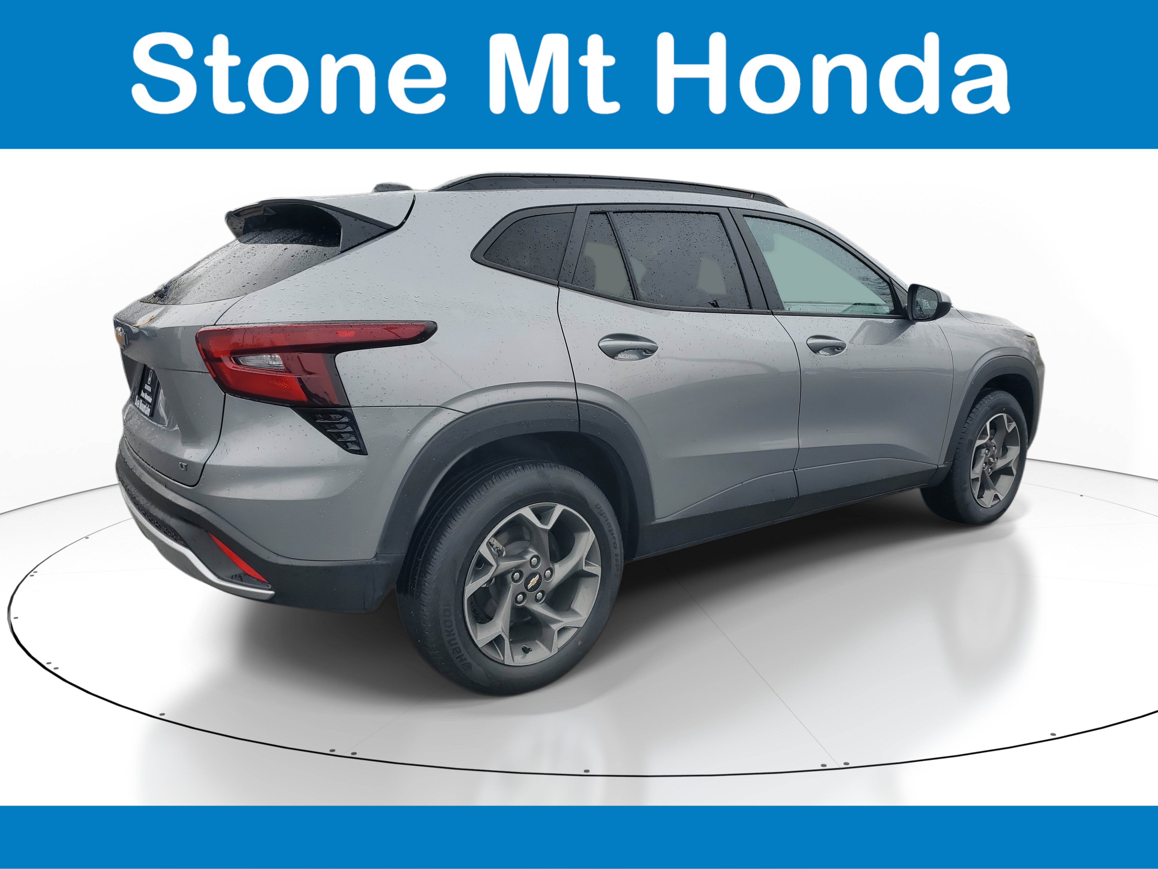 Used 2024 Chevrolet Trax LT image 6