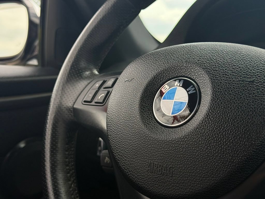 Used 2012 BMW 335i Coupe RWD image 17