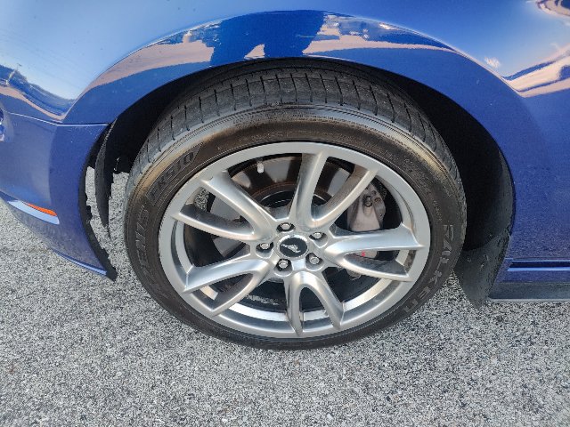 Used 2013 Ford Mustang GT Premium w/ Electronics Pkg RWD image 24