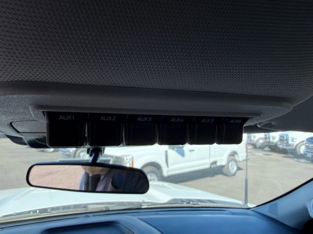 New 2026 Ford F550 4x4 Crew Cab image 10