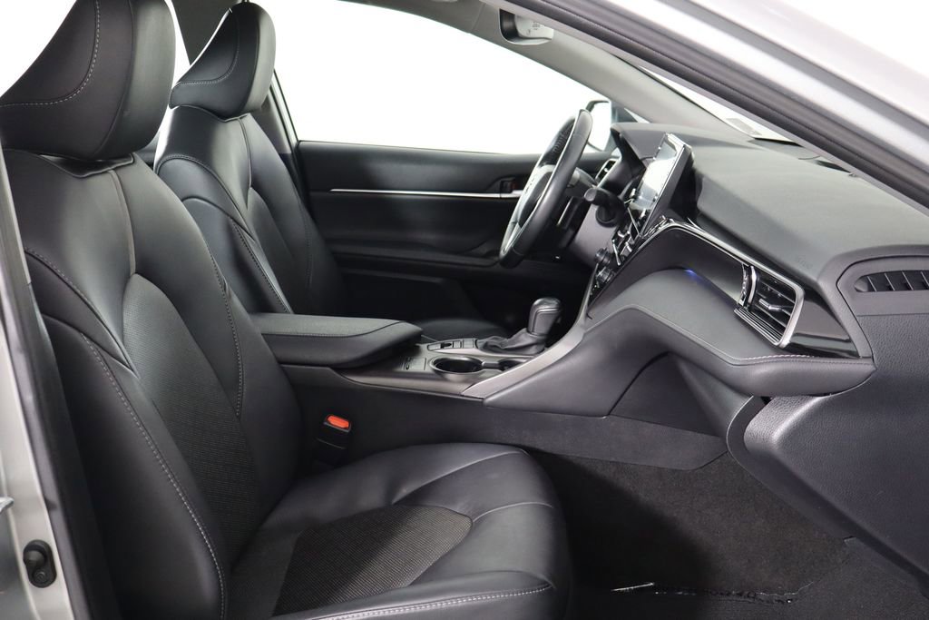 Used 2024 Toyota Camry XSE FWD image 19