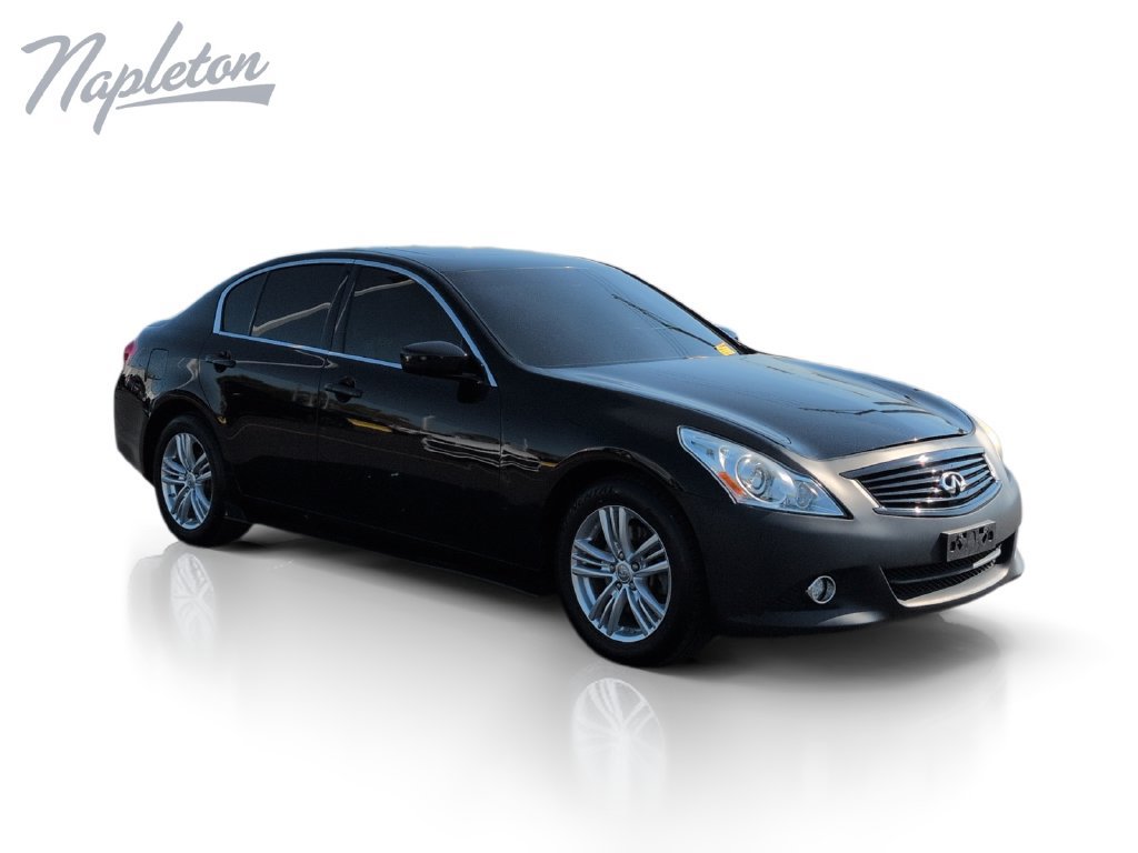 Used 2013 INFINITI G37 x Sedan w/ Premium Pkg AWD/4WD image 8