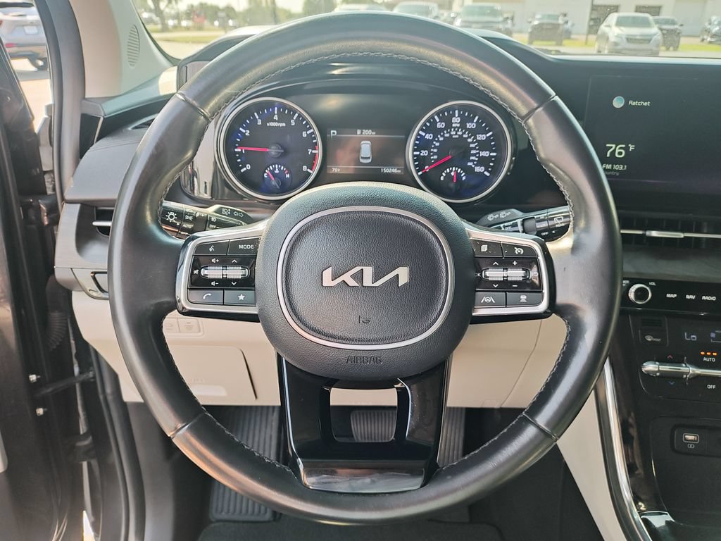 Used 2022 Kia Carnival SX FWD image 13