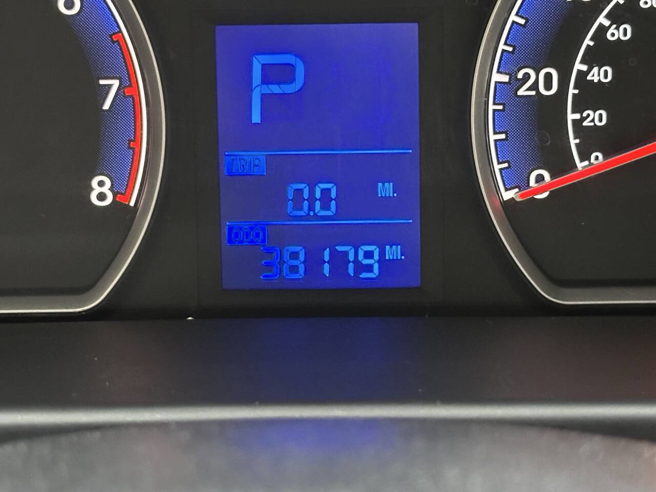 Used 2009 Hyundai Elantra image 24