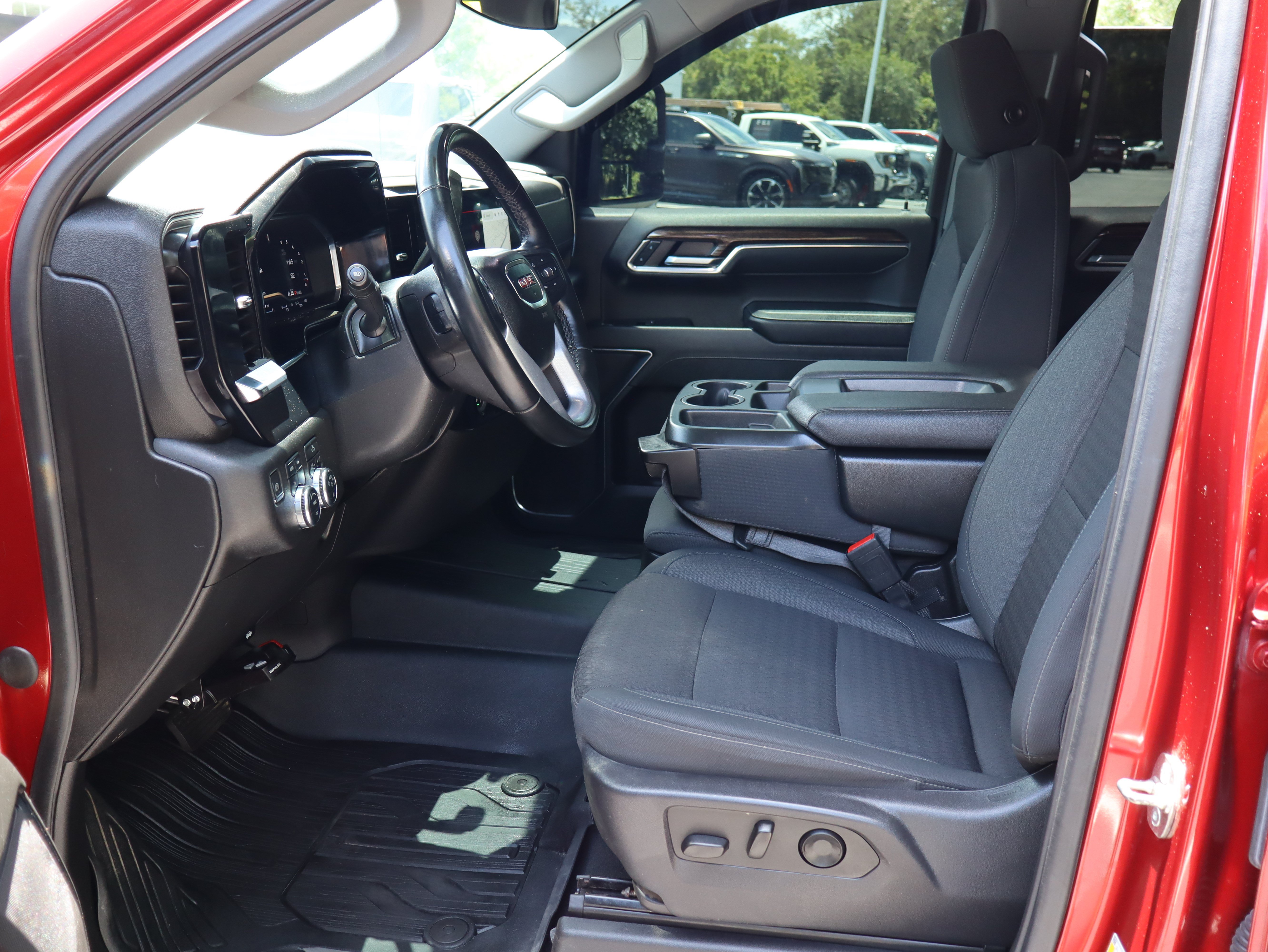 Used 2023 GMC Sierra 1500 Elevation AWD/4WD image 18
