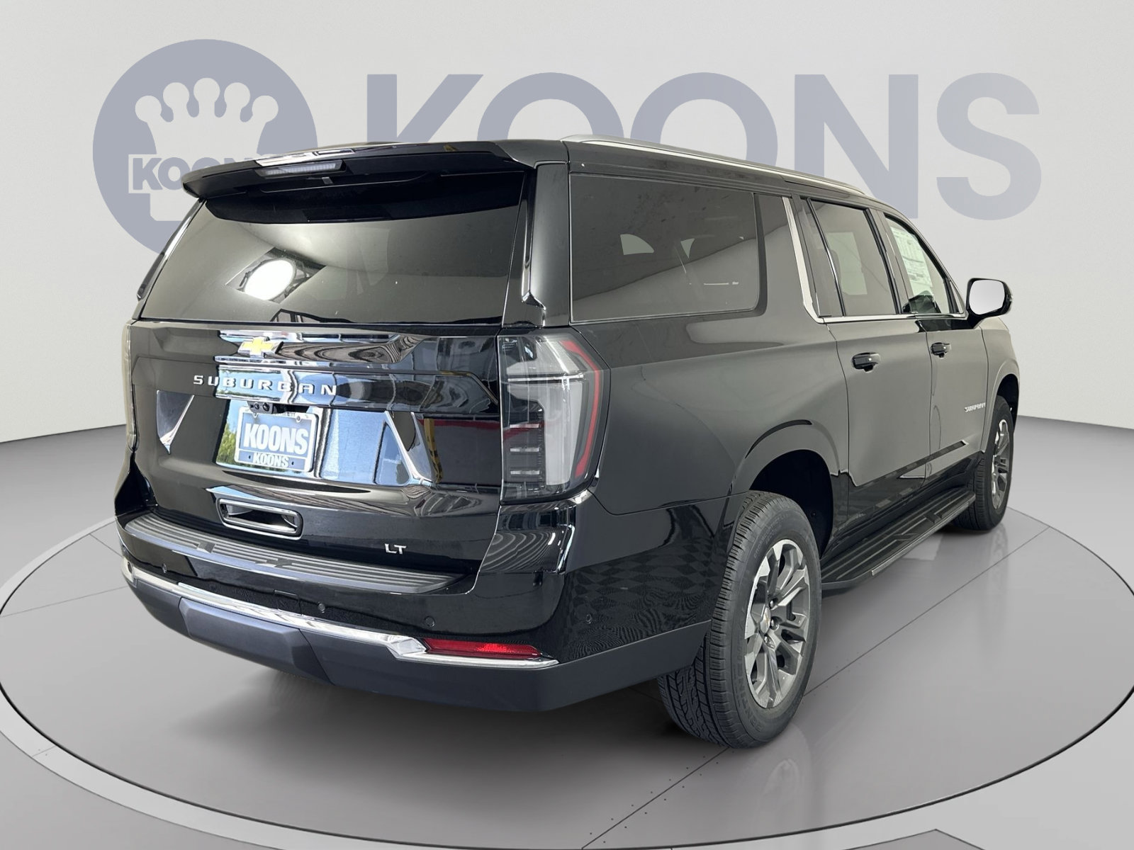 New 2026 Chevrolet Suburban LT w/ Advanced Technology Package AWD/4WD image 7