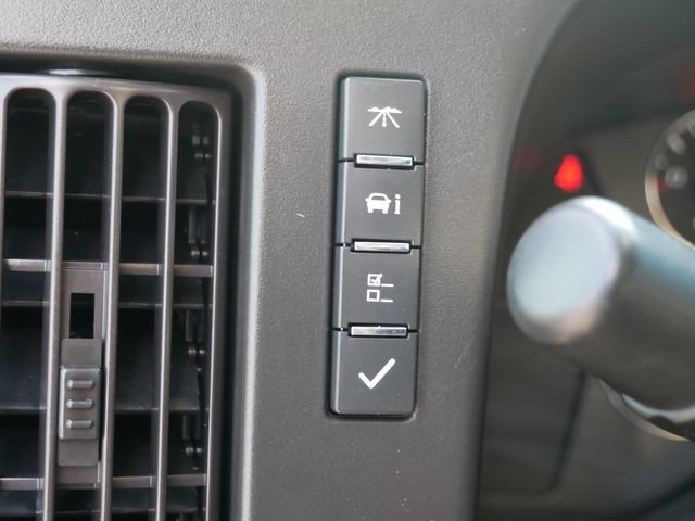 Used 2023 Chevrolet Express 3500 w/ Power Convenience Package RWD image 19