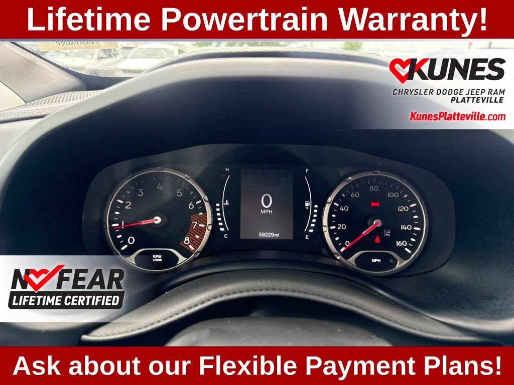 Used 2023 Jeep Renegade Latitude AWD/4WD image 19