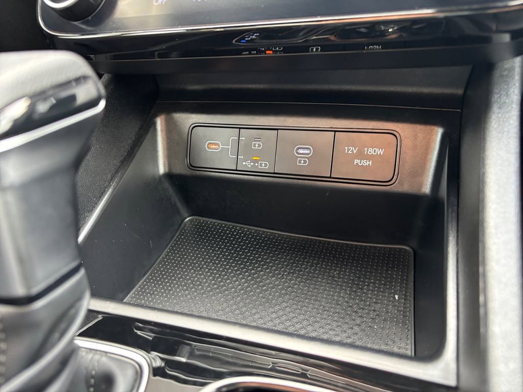 Used 2025 Hyundai Santa Cruz SEL image 14