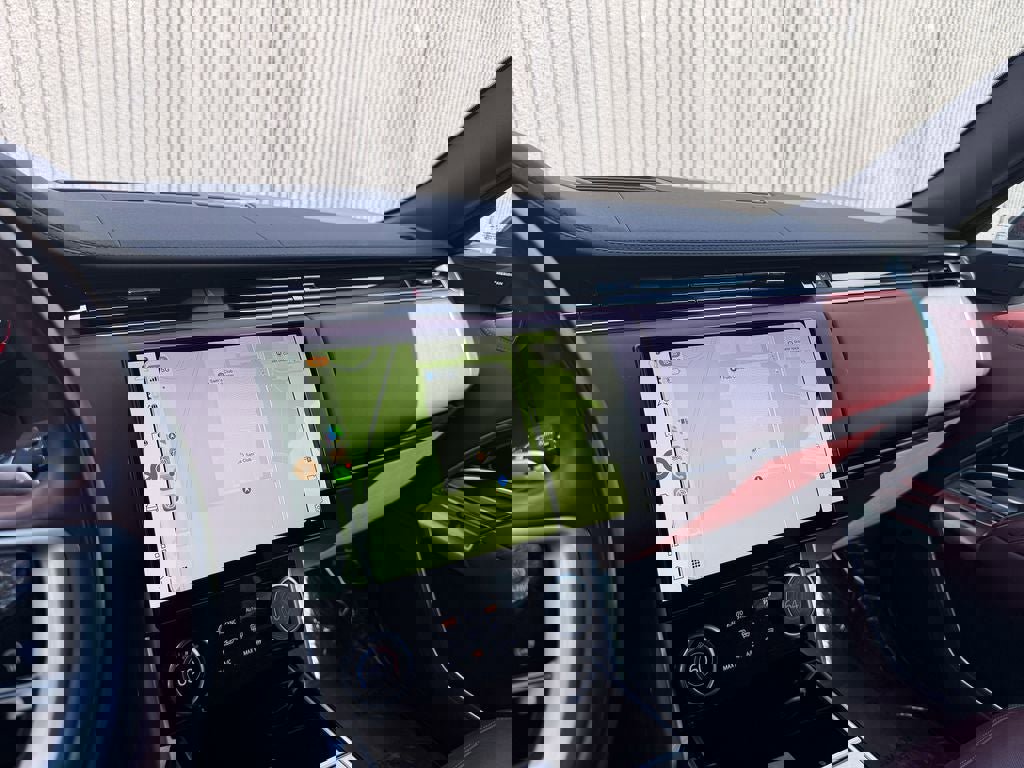 Used 2023 Land Rover Range Rover SE AWD/4WD image 29