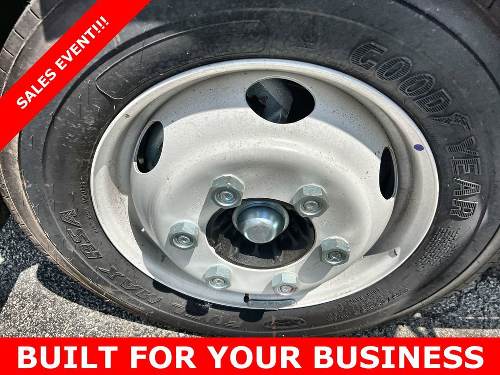 New 2024 Chevrolet Low Cab Forward image 10