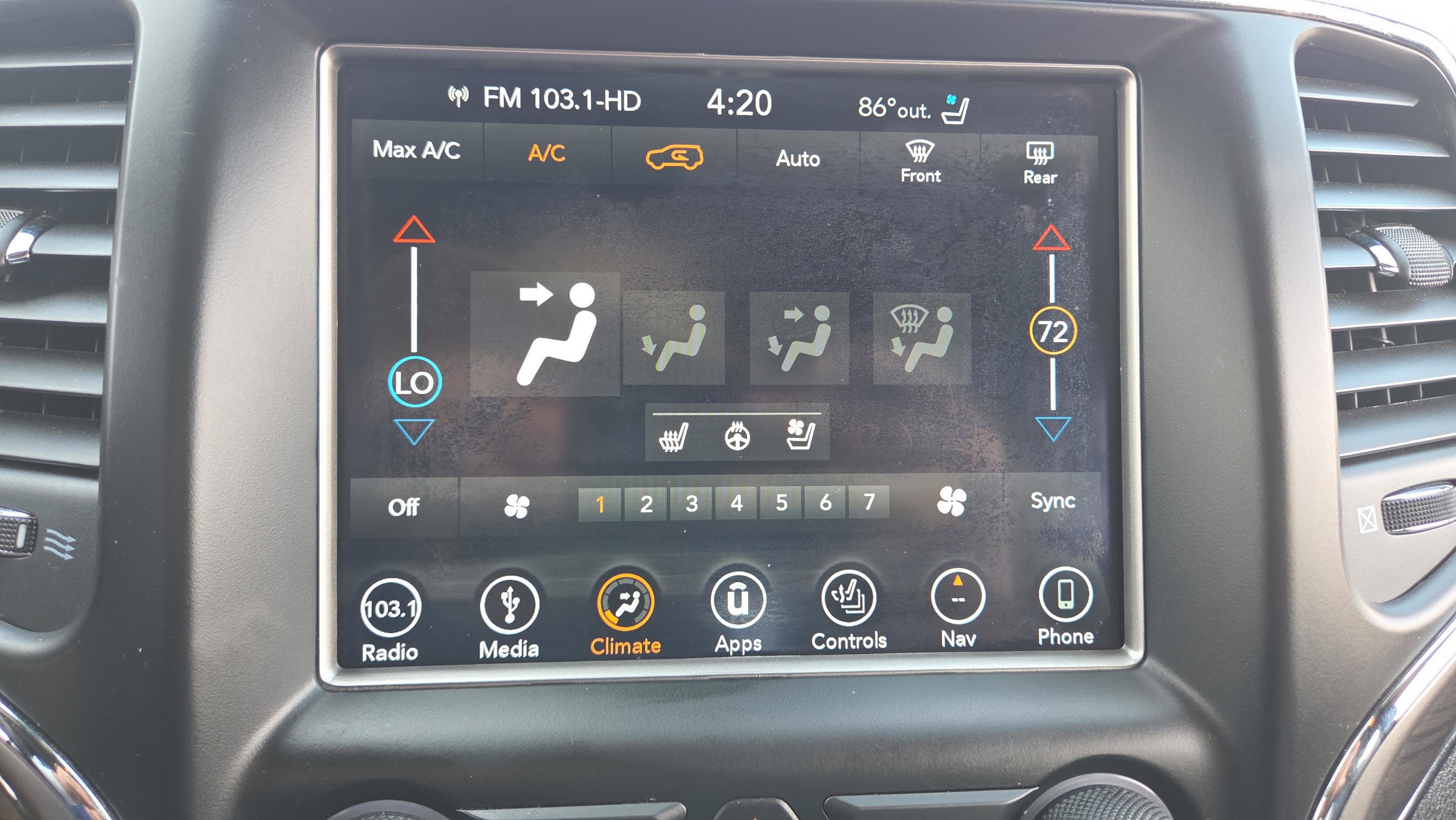 Used 2018 Jeep Grand Cherokee Overland AWD/4WD image 31