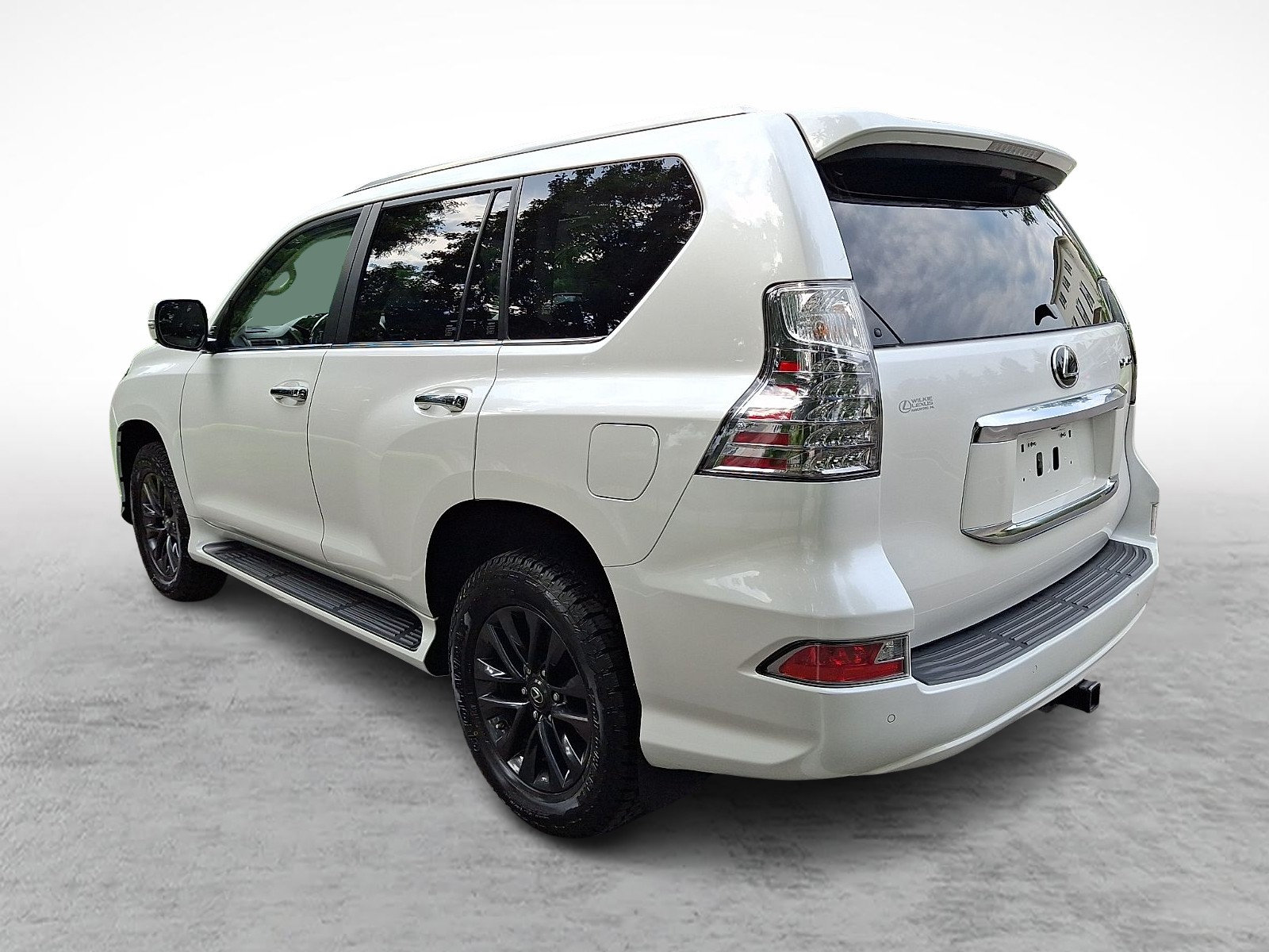Certified 2023 Lexus GX 460 Premium w/ Premium Package AWD/4WD image 4
