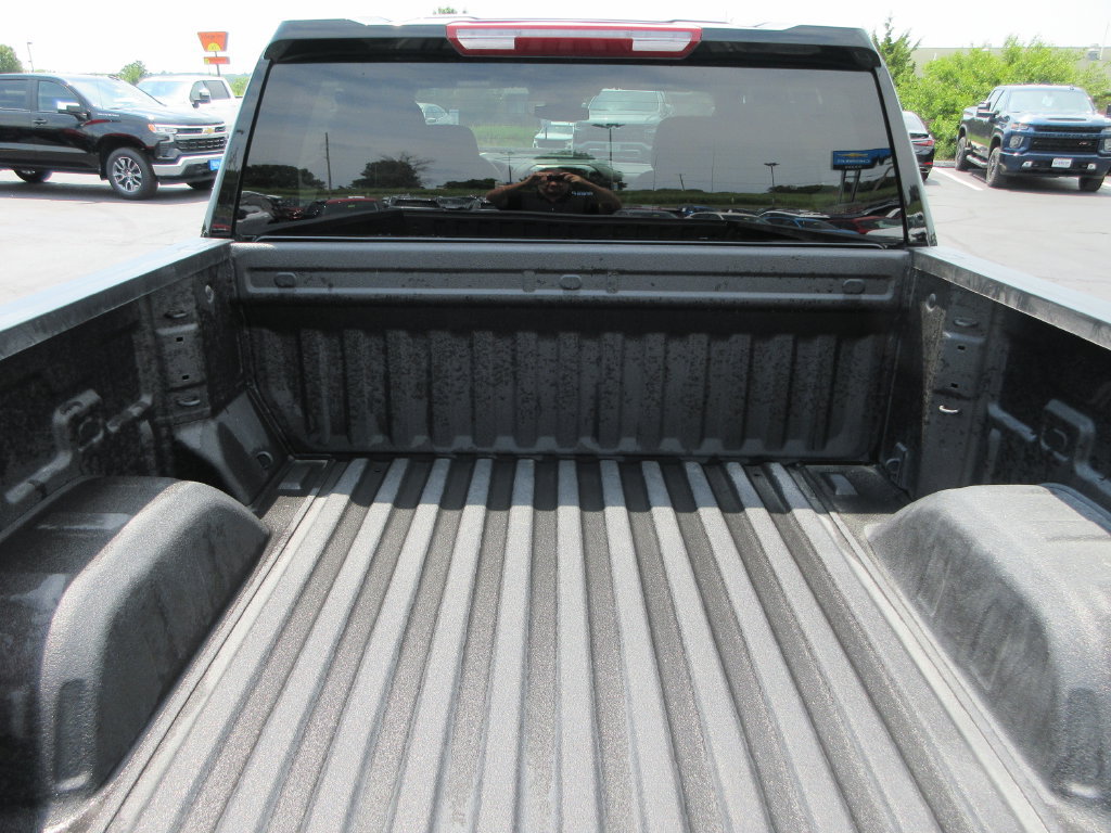 New 2026 Chevrolet Silverado 1500 Custom w/ Turbomax Blackout Package AWD/4WD image 12