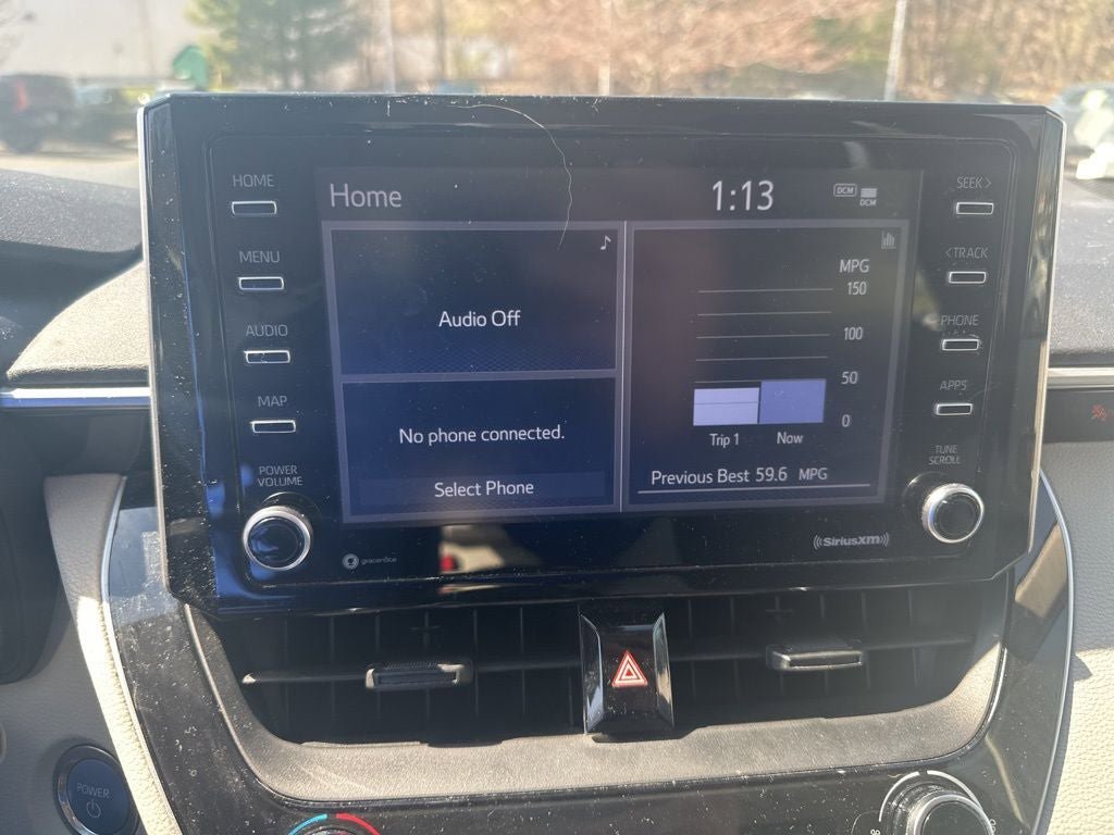 Used 2021 Toyota Corolla LE image 12