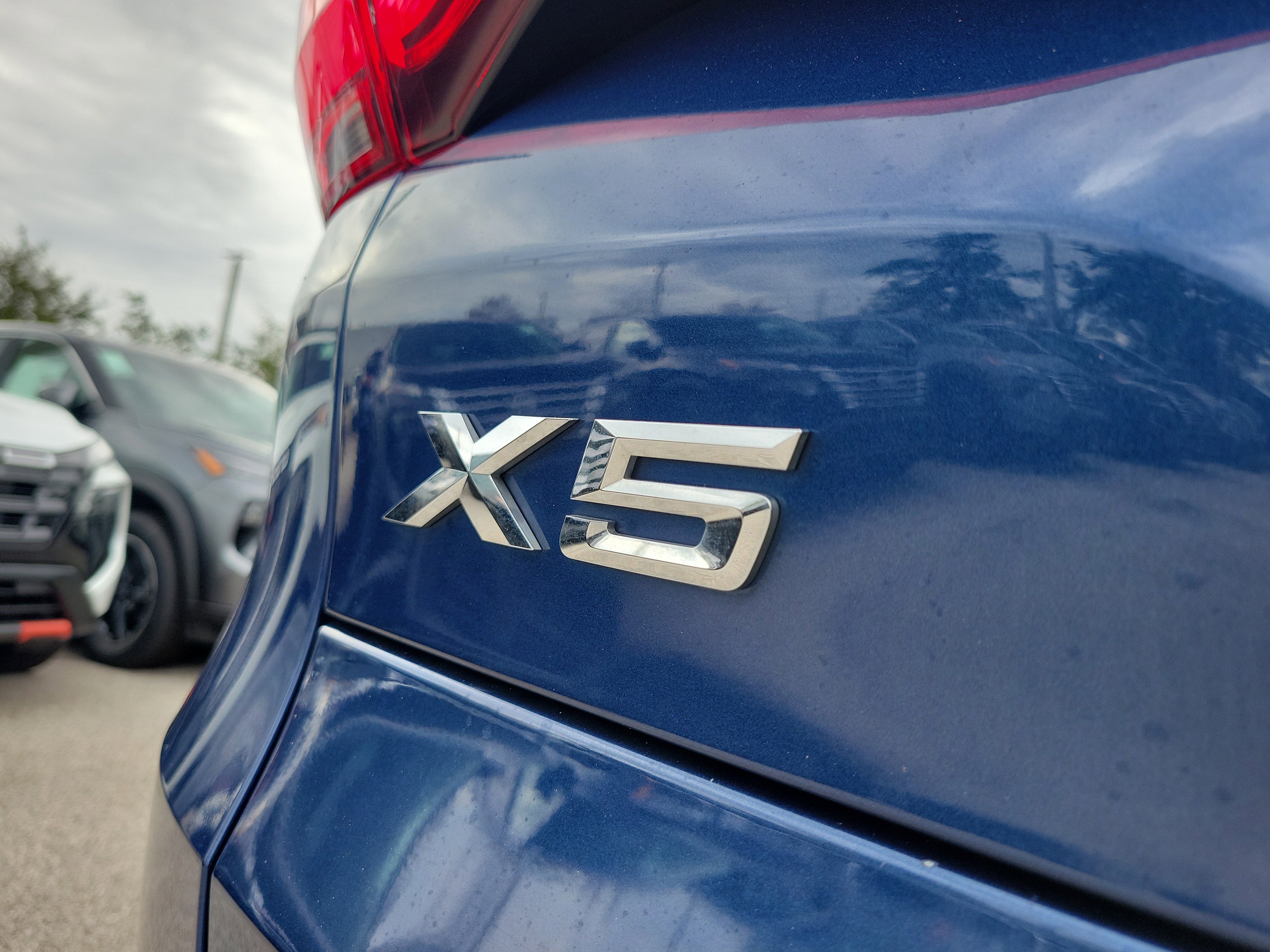 Used 2019 BMW X5 xDrive40i w/ Premium Package 2 image 12