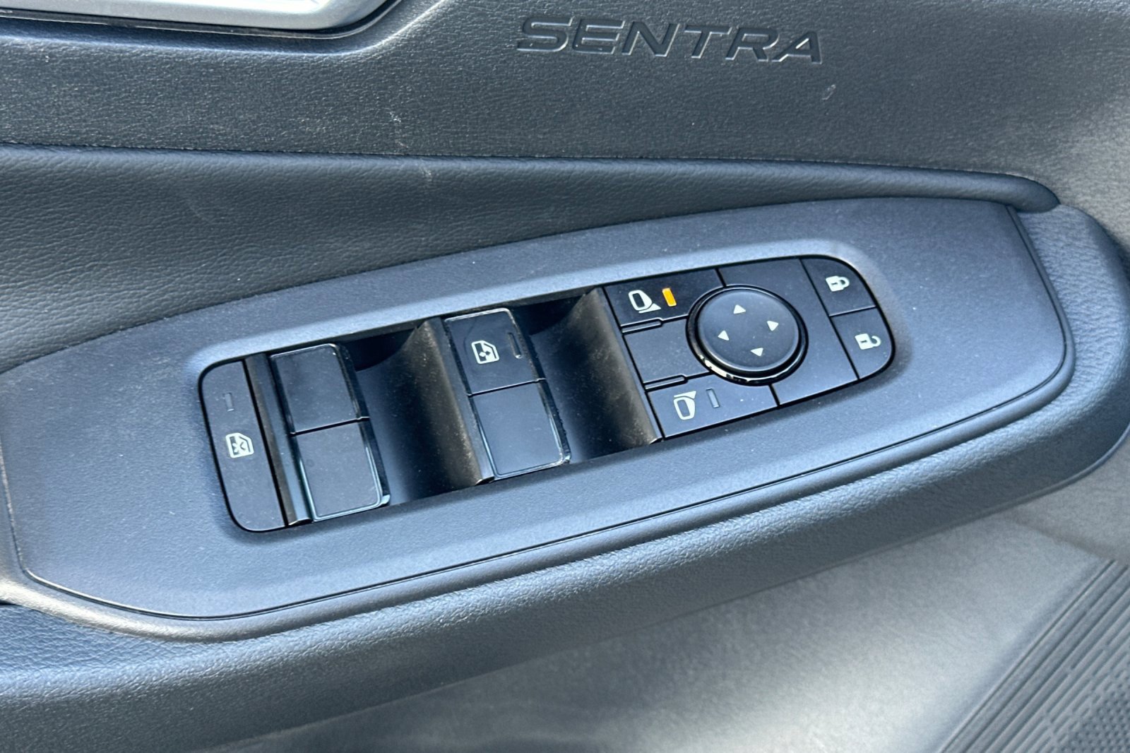 New 2027 Nissan Sentra SV FWD image 13