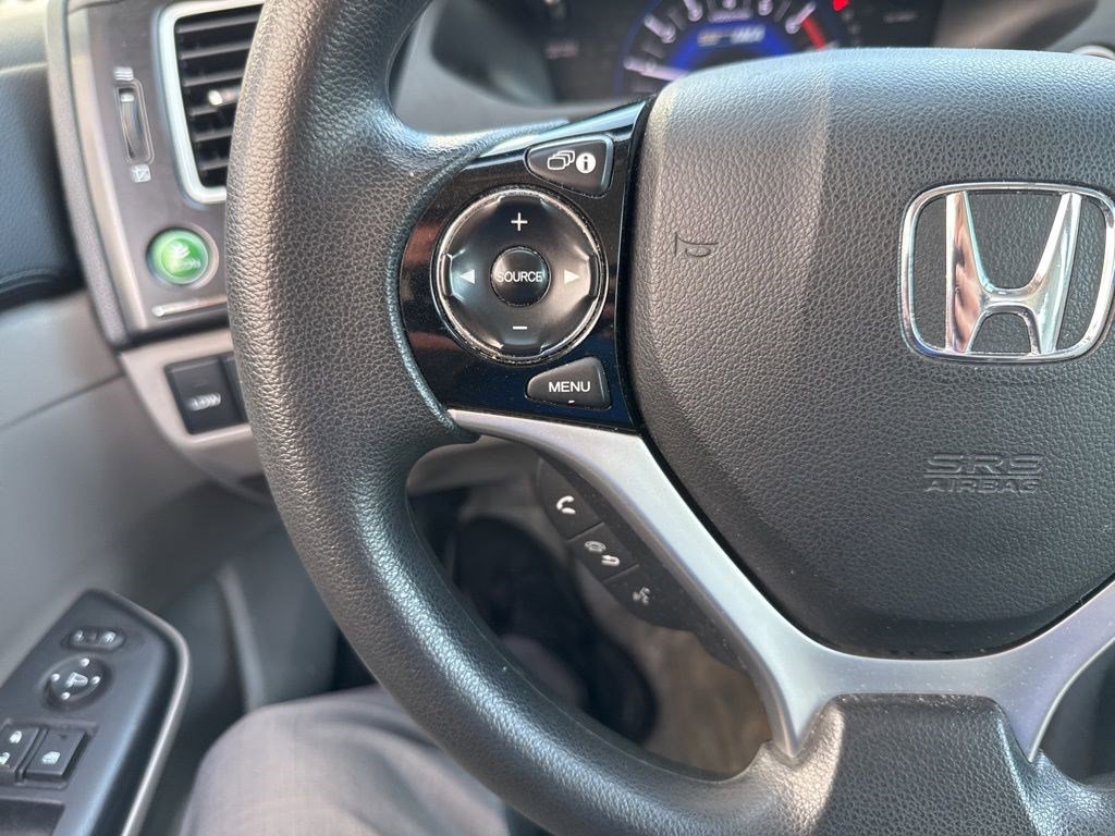 Used 2015 Honda Civic Hybrid Sedan image 10