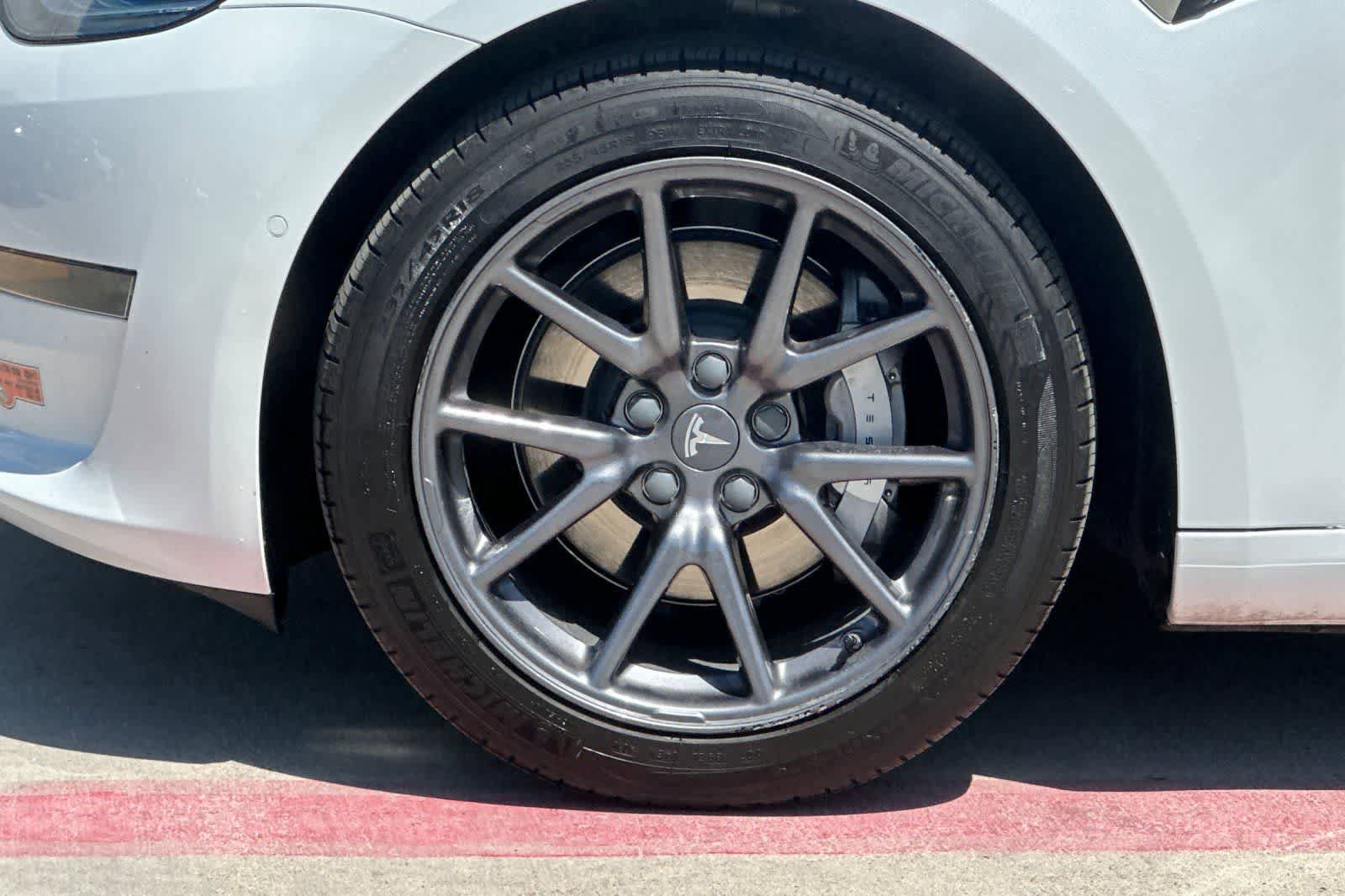 Used 2020 Tesla Model 3 Standard Range Plus RWD image 34