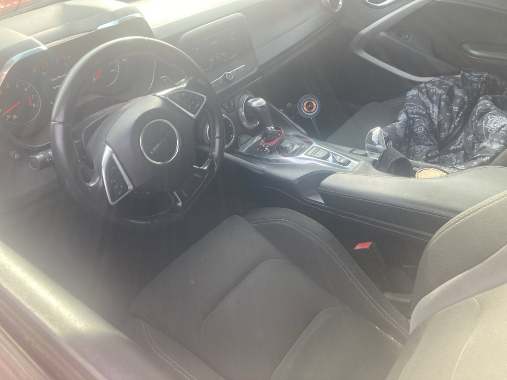 Used 2020 Chevrolet Camaro LT image 6
