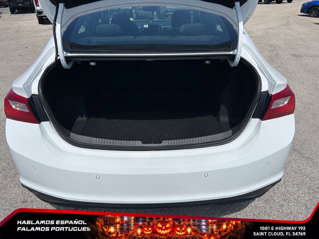 Used 2025 Chevrolet Malibu LT FWD image 10