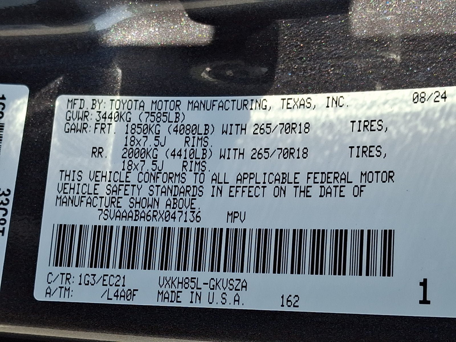 Used 2024 Toyota Sequoia SR5 w/ SR5 Premium Package AWD/4WD image 28