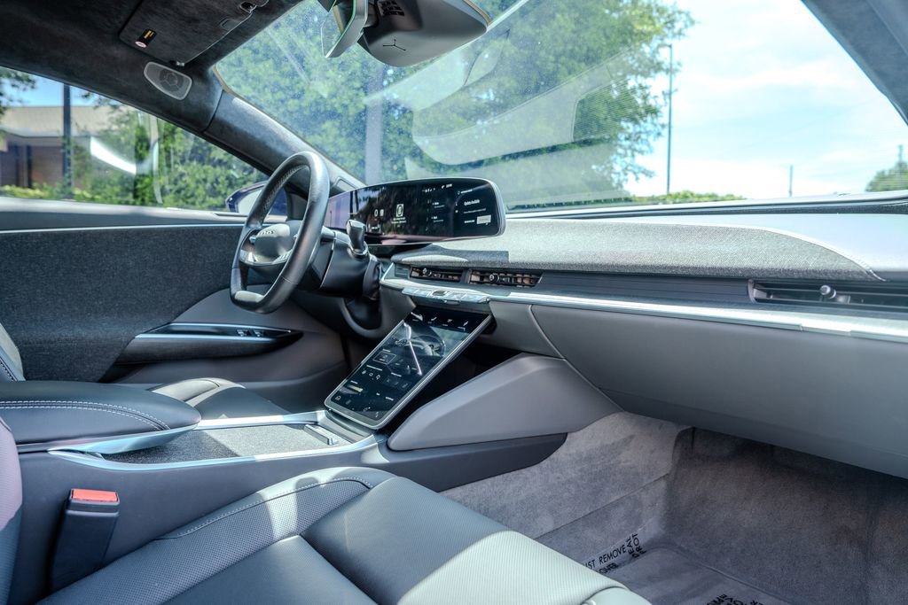Used 2024 Lucid Air Pure image 21