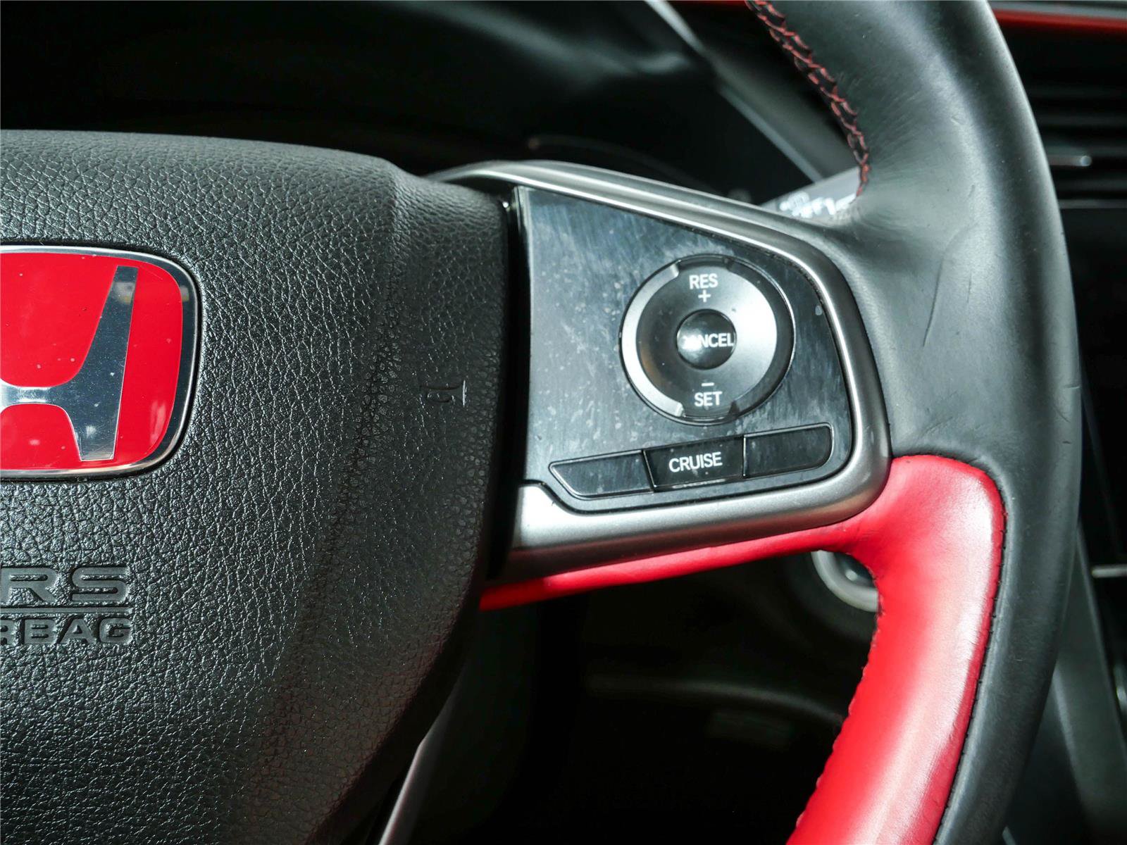 Used 2017 Honda Civic Type R image 11