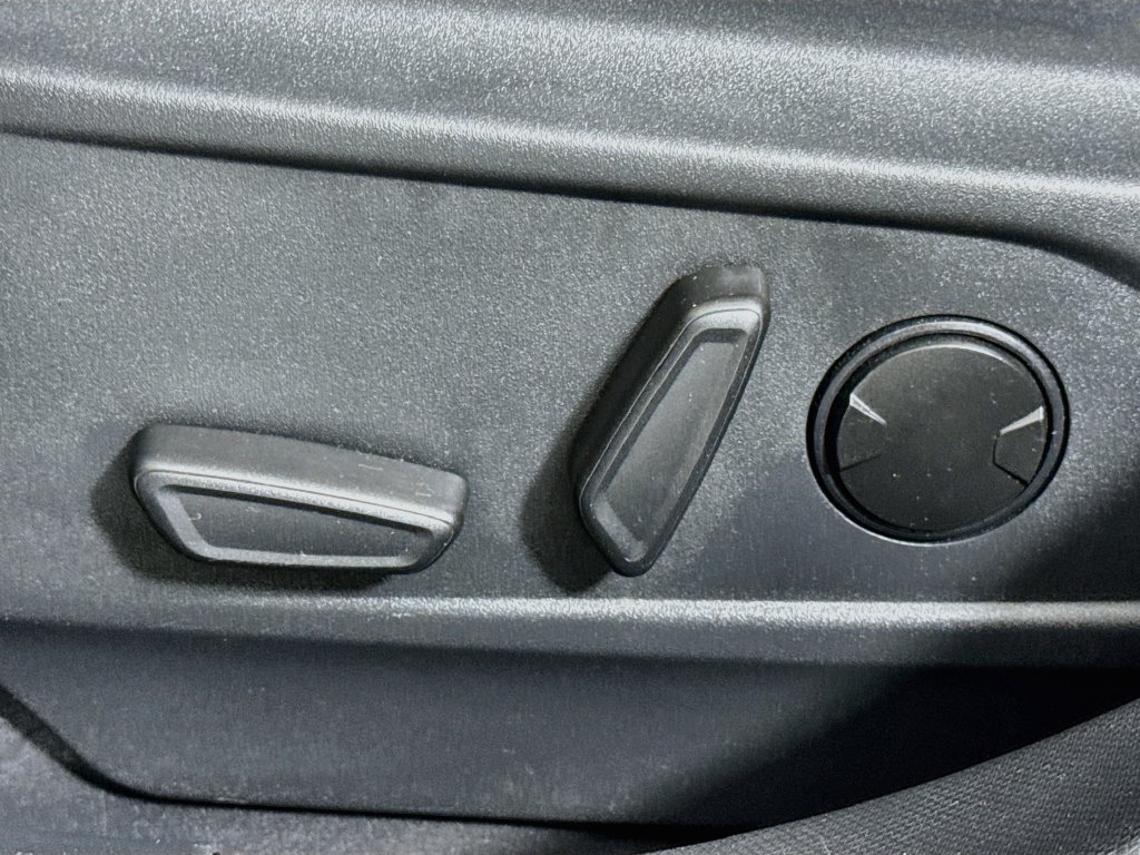 Used 2022 Ford Mustang Mach-E Select AWD/4WD image 14