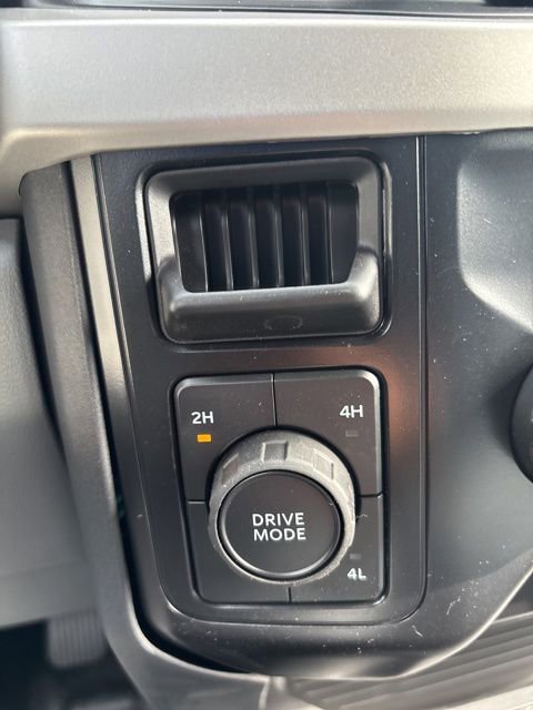 New 2026 Ford F550 4x4 Crew Cab image 26