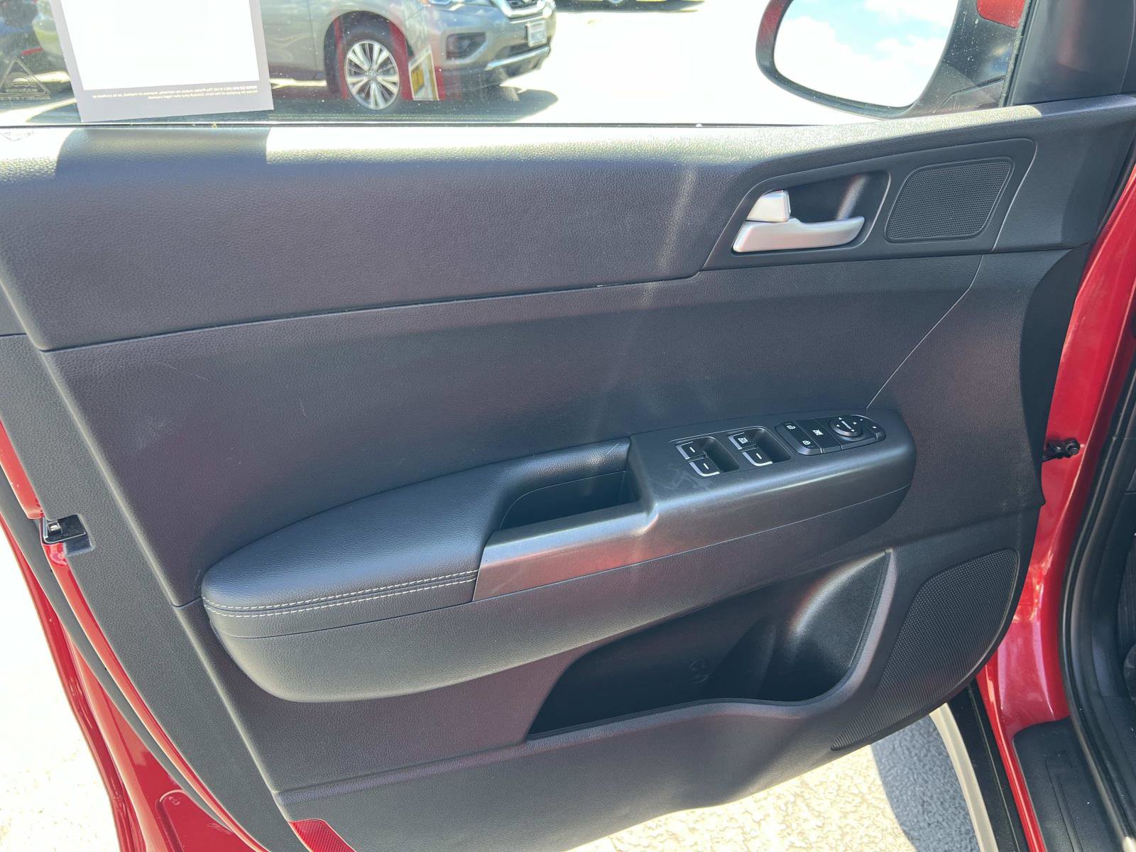 Used 2021 Kia Sportage LX FWD image 6