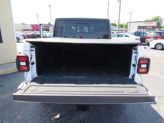 Used 2020 Jeep Gladiator Overland AWD/4WD image 43