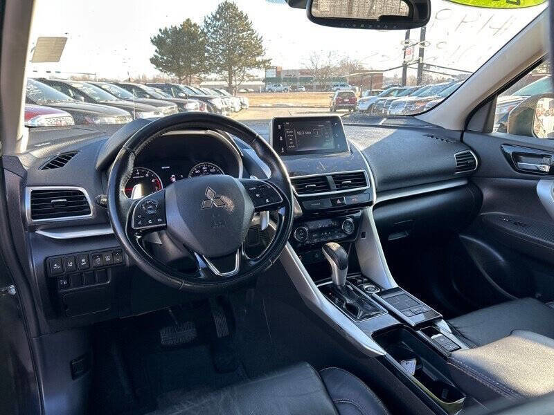 Used 2019 Mitsubishi Eclipse Cross SEL image 15