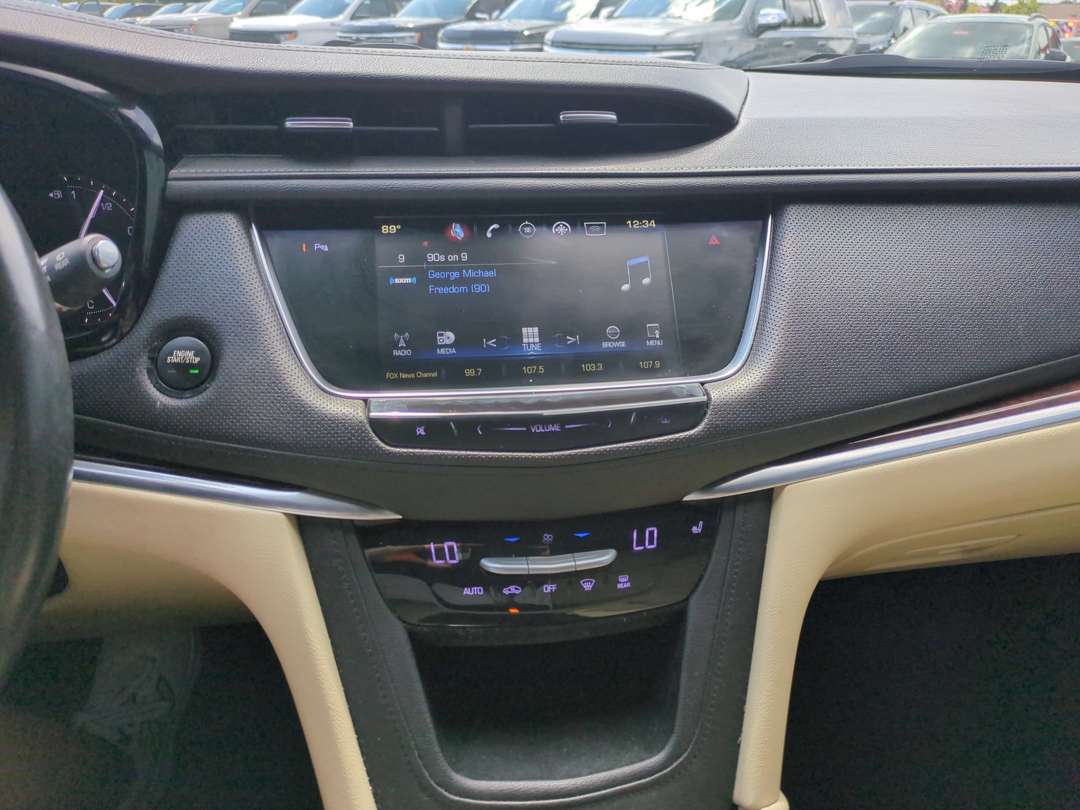 Certified 2018 Cadillac XT5 Luxury w/ Driver Awareness Package FWD image 21