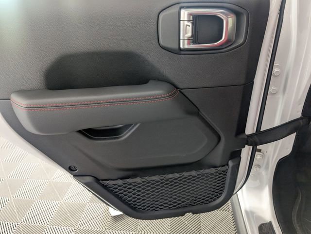 Used 2021 Jeep Gladiator Rubicon AWD/4WD image 27