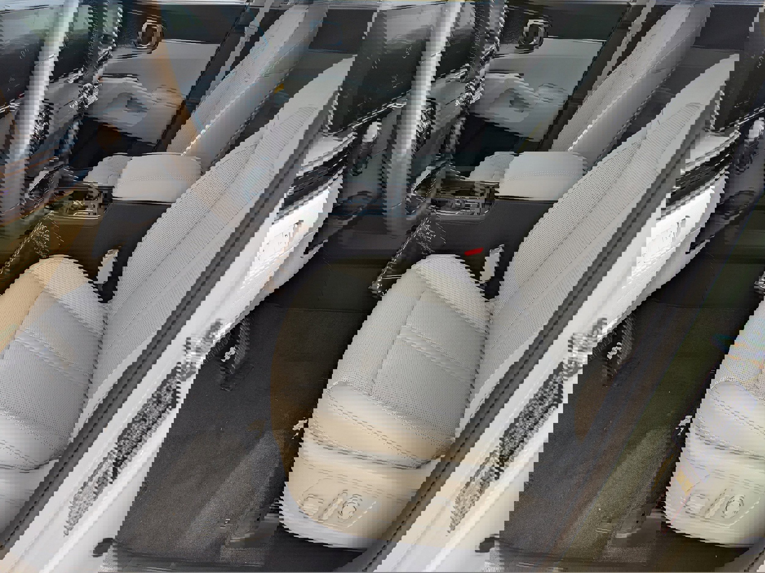 New 2026 Kia Sorento S image 9