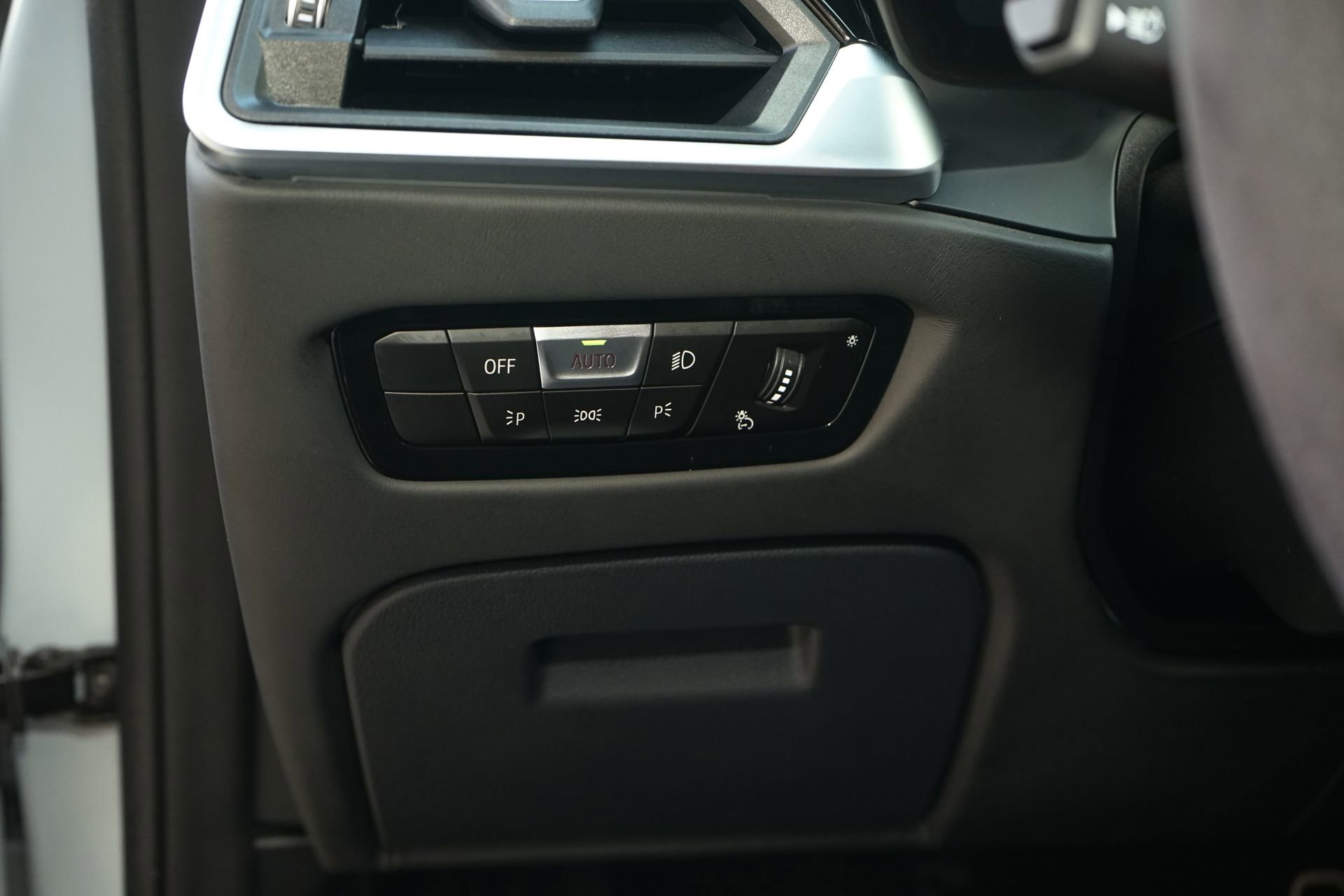 Used 2023 BMW M4 CSL image 32