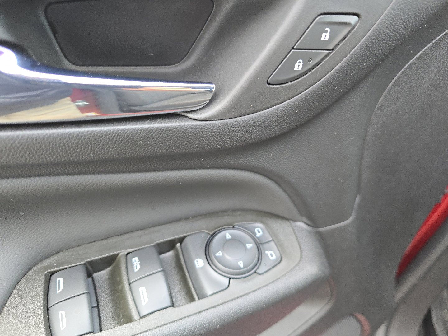 Used 2023 Chevrolet Equinox LT image 27