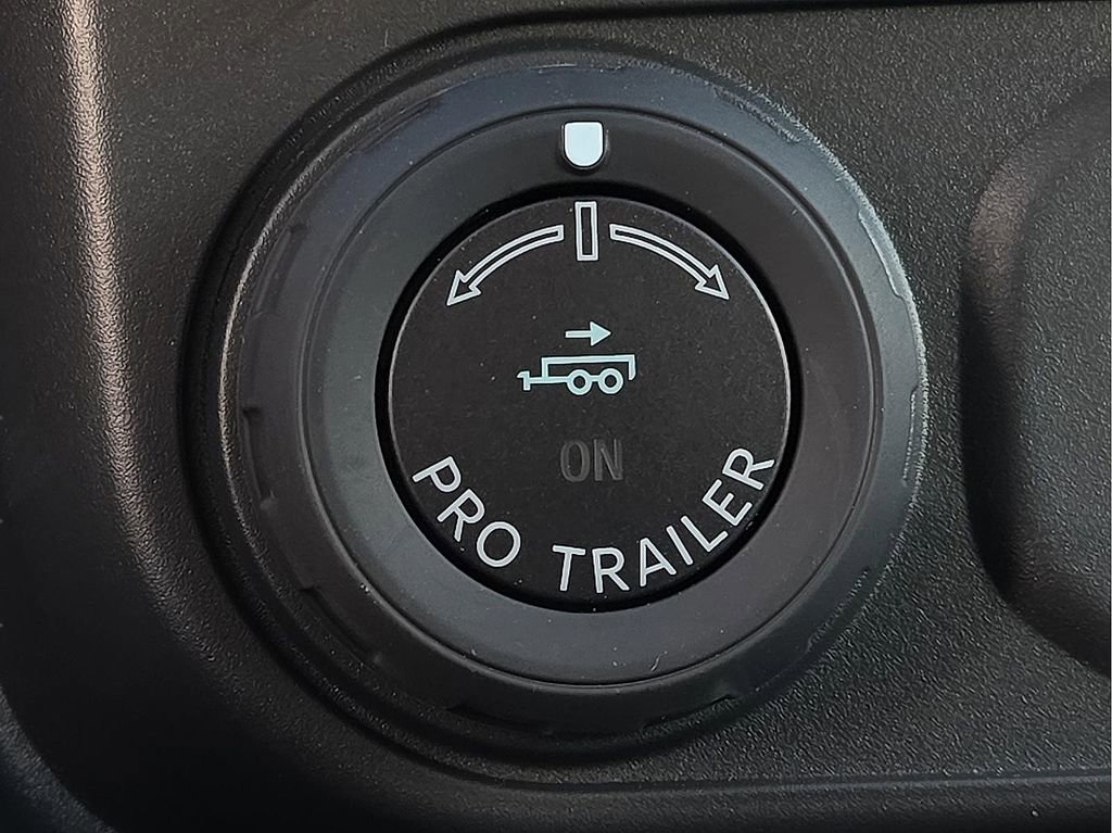 Used 2026 Ford Maverick Lariat w/ 4K Tow Package AWD/4WD image 15