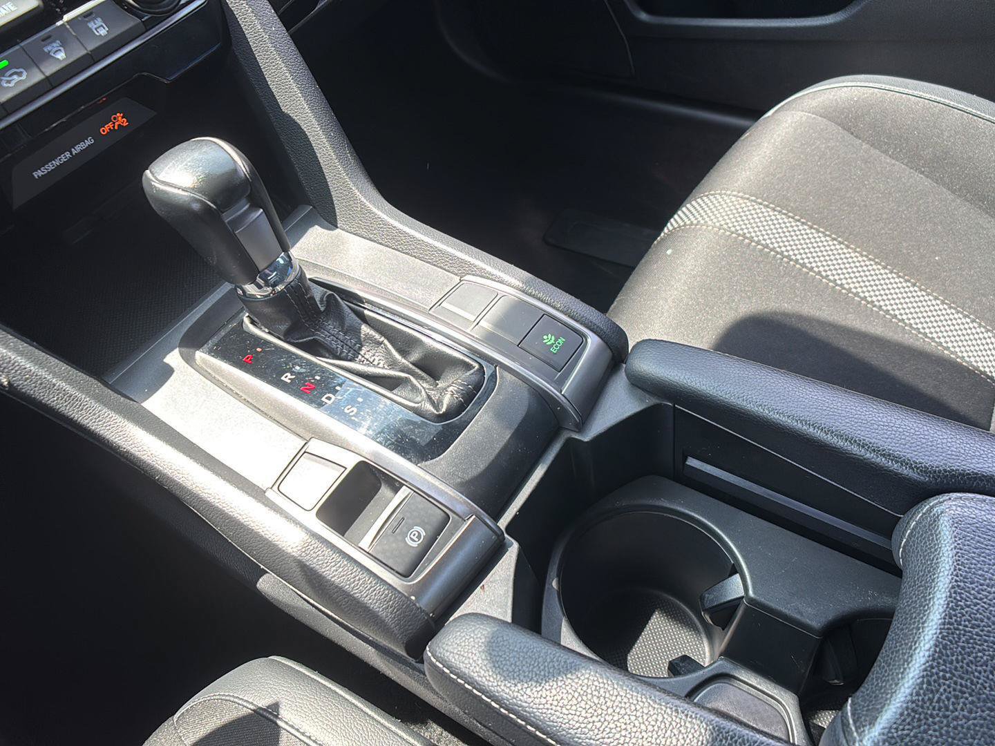 Used 2021 Honda Civic Sport image 32