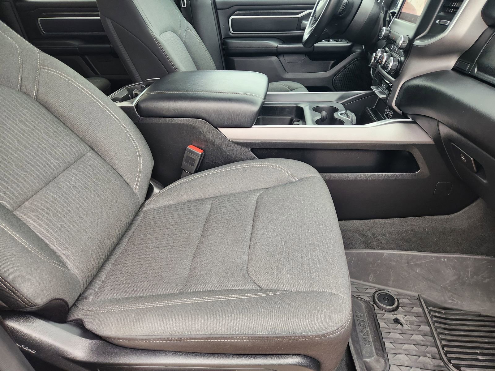 Used 2023 RAM 1500 Big Horn AWD/4WD image 14