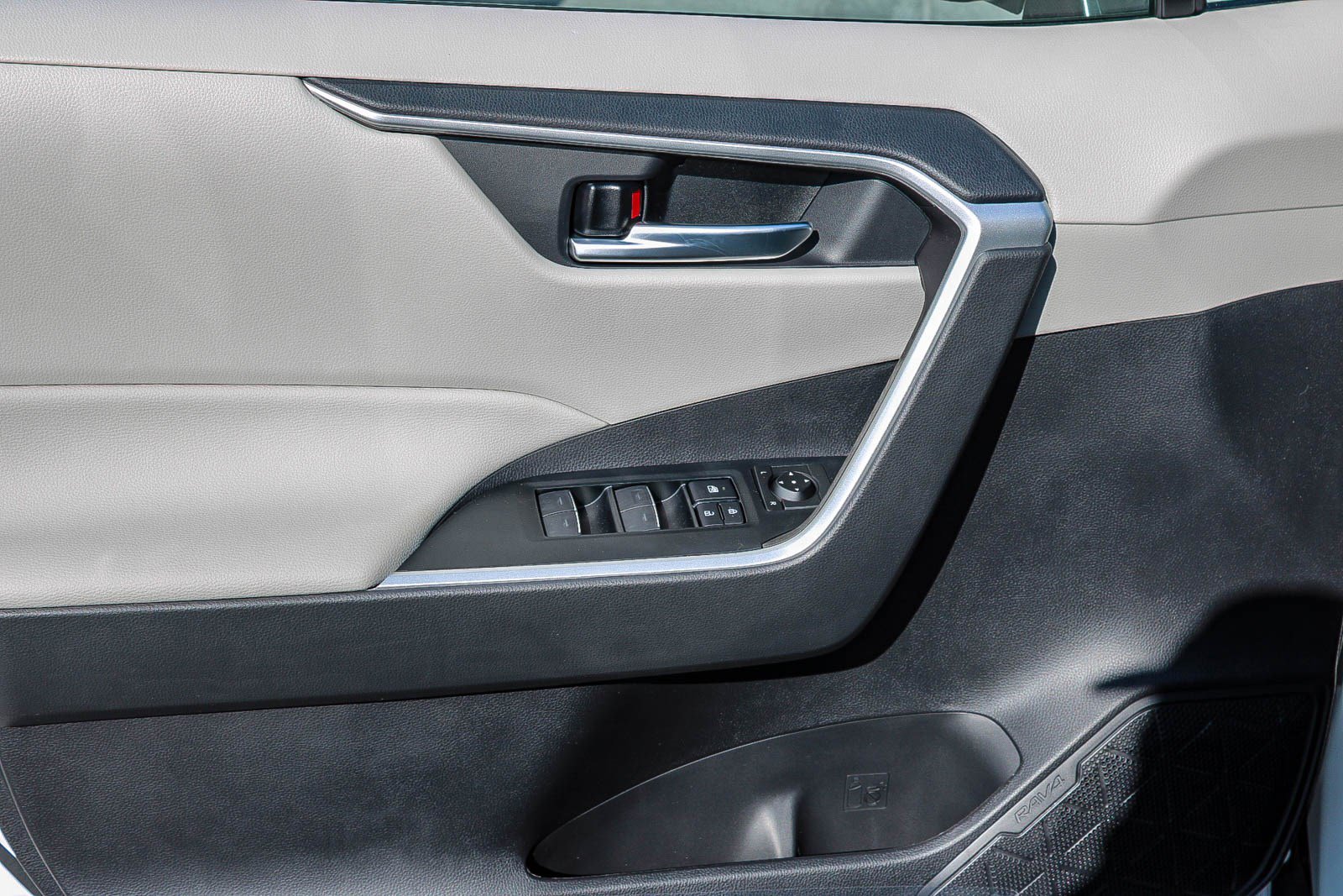 New 2025 Toyota RAV4 XLE Premium image 23