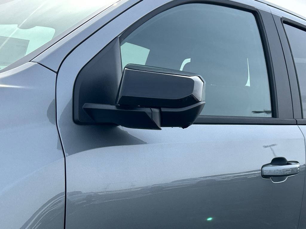 New 2026 GMC Canyon AT4 w/ Technology Plus Package AWD/4WD image 13