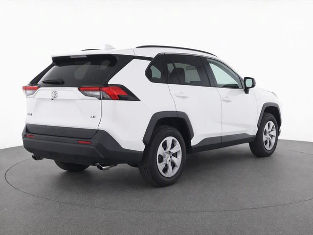 Certified 2021 Toyota RAV4 LE FWD image 5