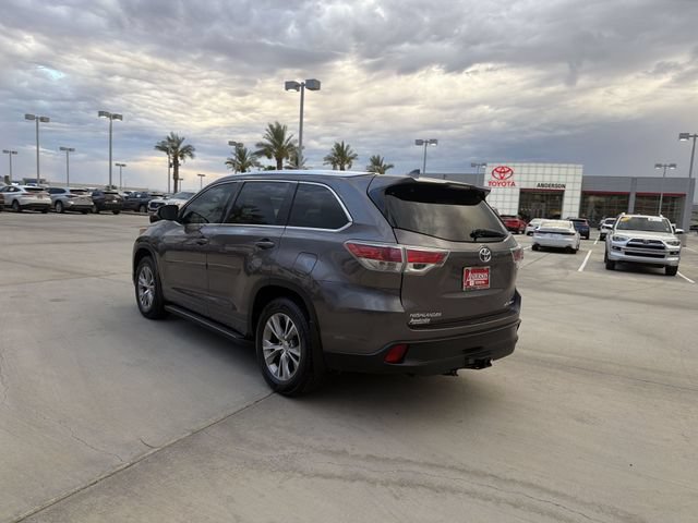 Used 2015 Toyota Highlander XLE AWD/4WD image 7