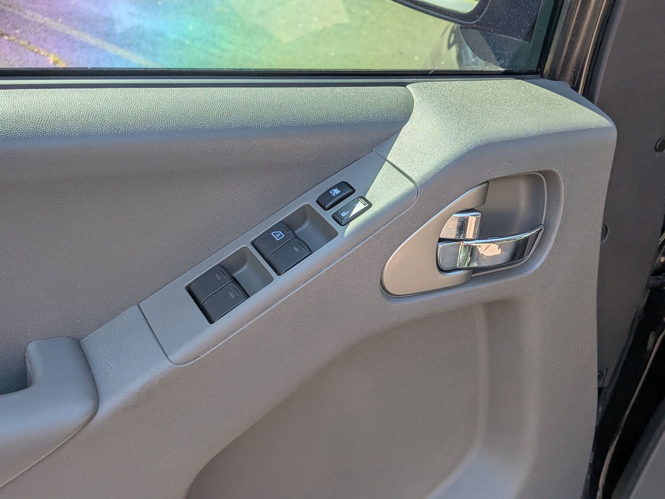 Used 2021 Nissan Frontier SV w/ Midnight Edition Floor Mats RWD image 15